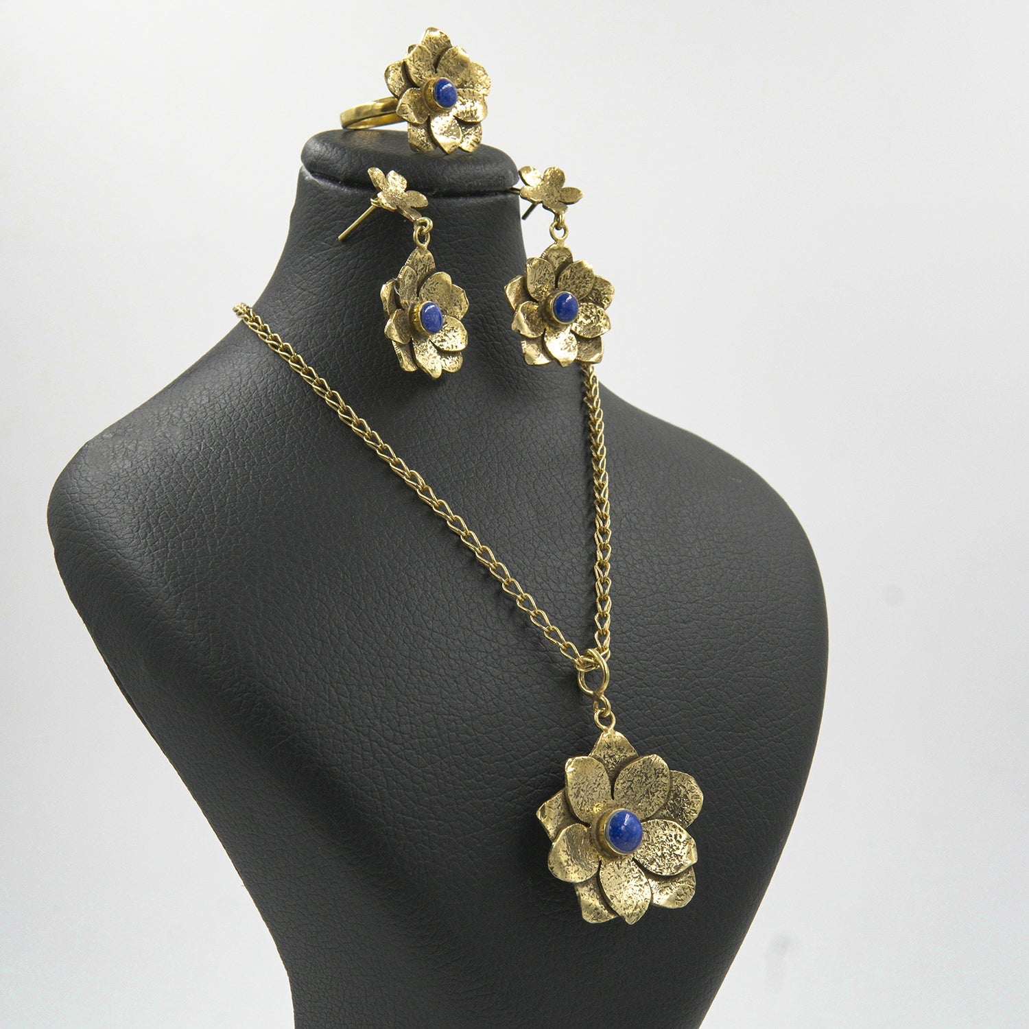 Blue Flower Lapis Jewelry Set – 18K Gold-Plated, Handmade - Gemify